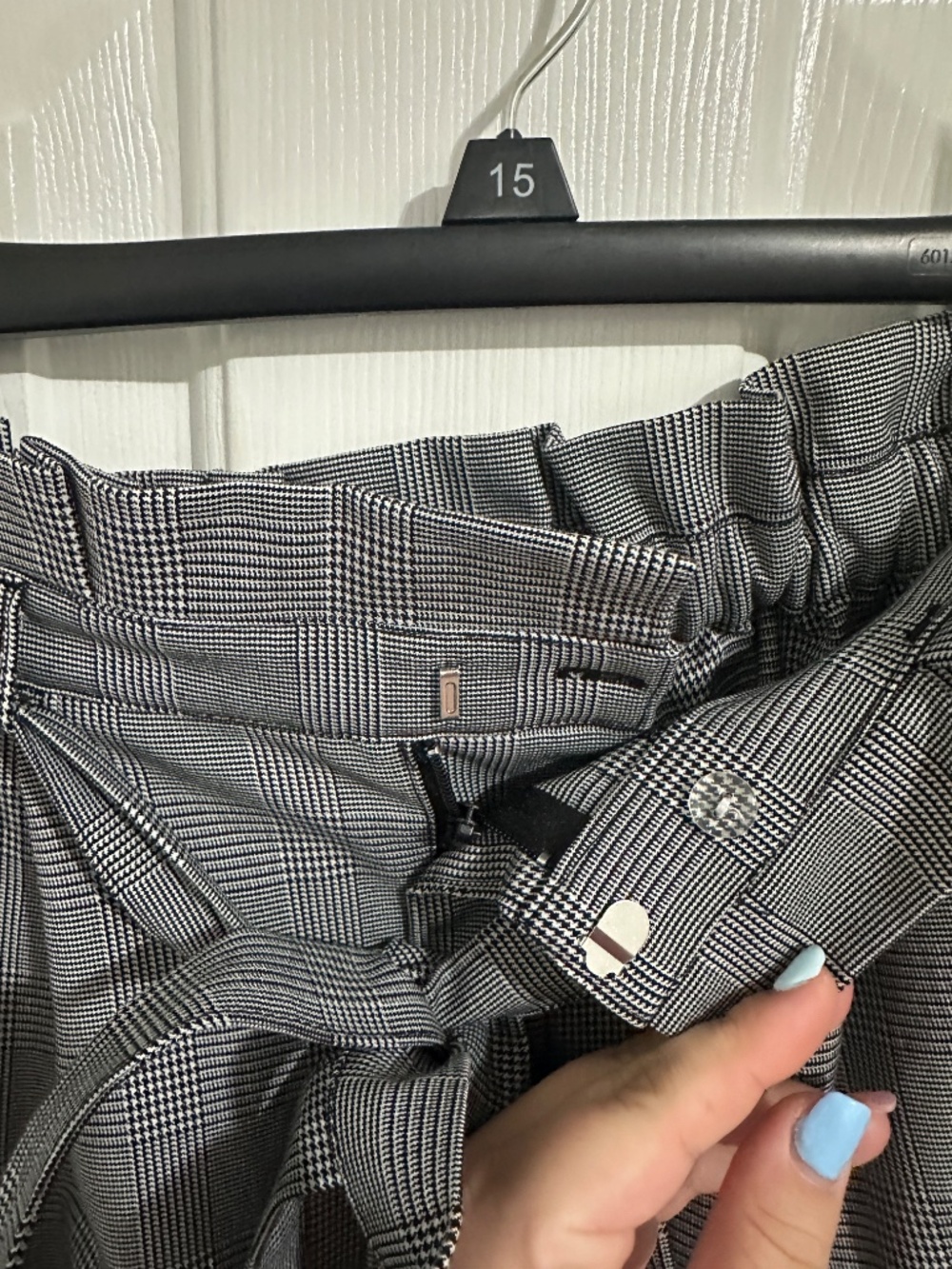 Ankle - Picture 3 of 5